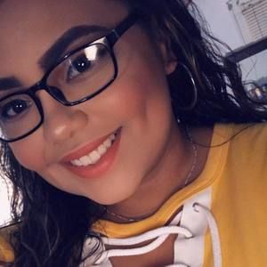 Meet your Posher, Lucinda